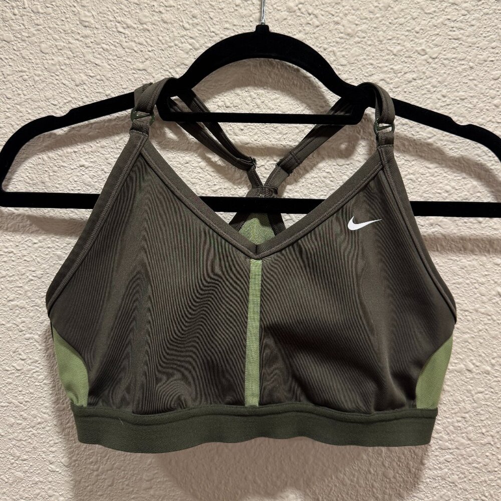 Nike Indy Women's Light-Support V-Neck Sports Bra